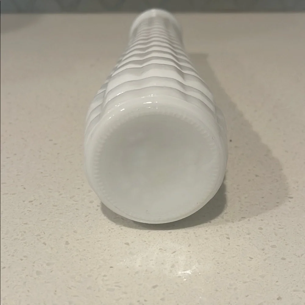 Elegant White Vase with Textured Accents and Scalloped Rim